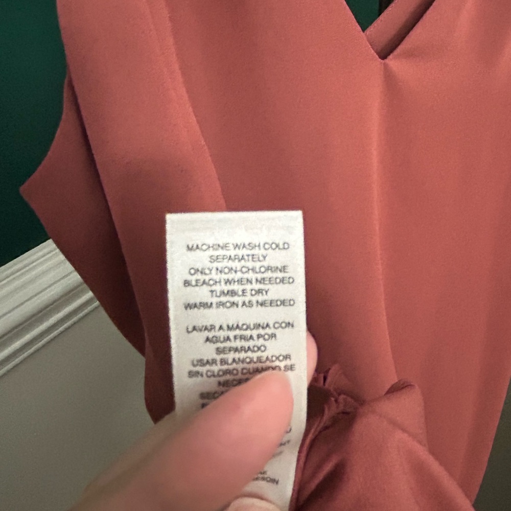 White House Black Market, size Small, pink silky camisole top. - Picture 11 of 11